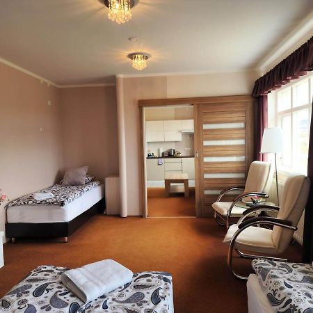 Kiljan Apartments & Rooms Blonduos Esterno foto