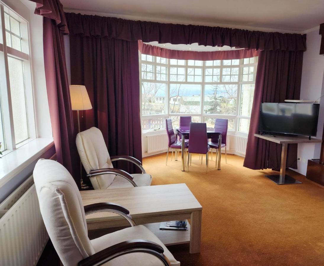 Kiljan Apartments & Rooms Blonduos Esterno foto