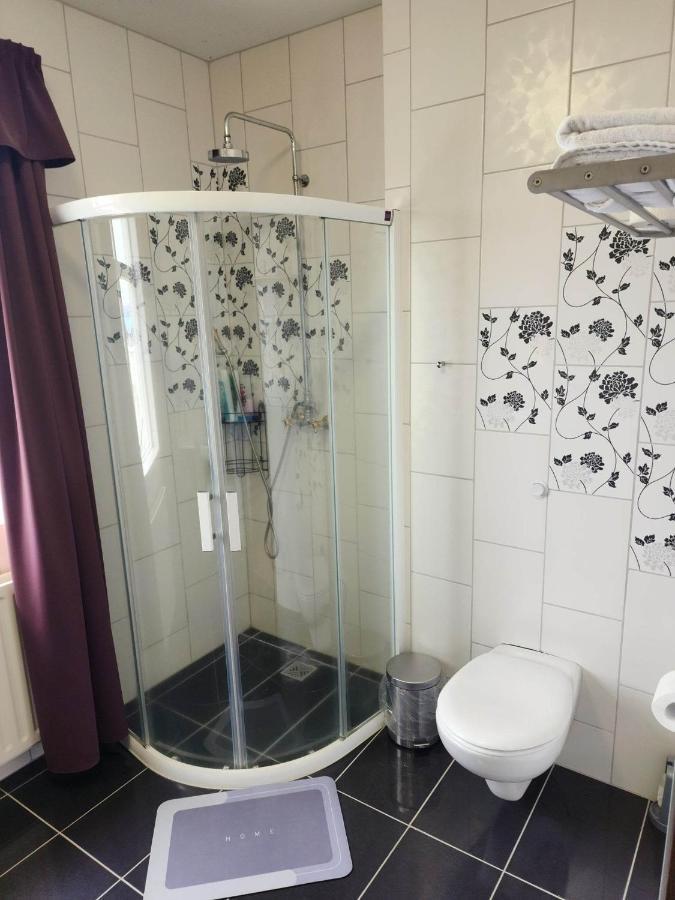 Kiljan Apartments & Rooms Blonduos Esterno foto
