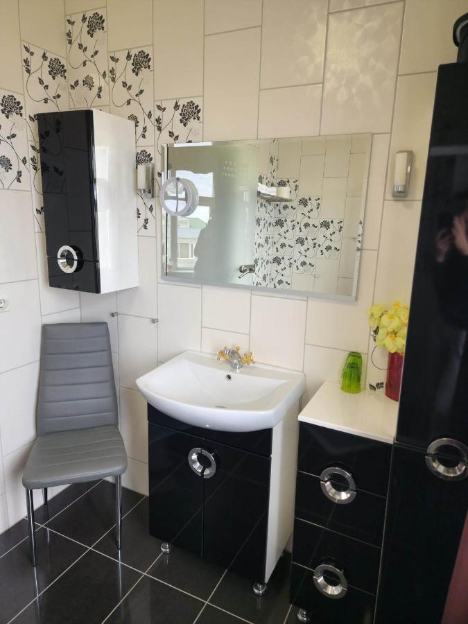 Kiljan Apartments & Rooms Blonduos Esterno foto