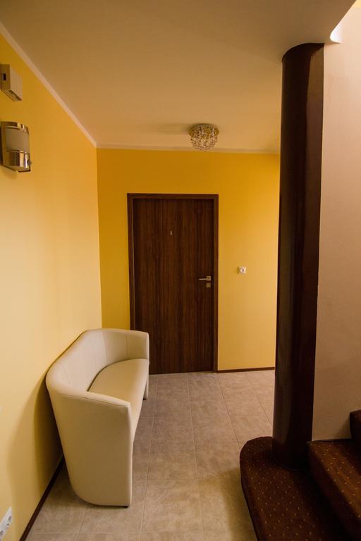 Kiljan Apartments & Rooms Blonduos Esterno foto